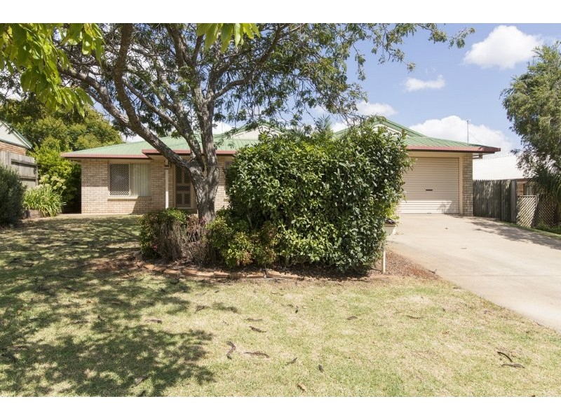 5 Dandelion Drive, Middle Ridge QLD 4350