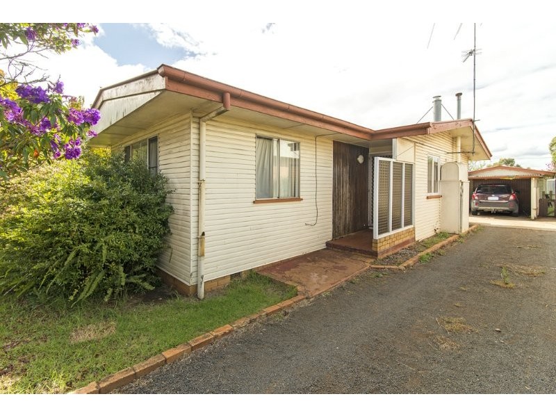 491 Alderley Street, Harristown QLD 4350