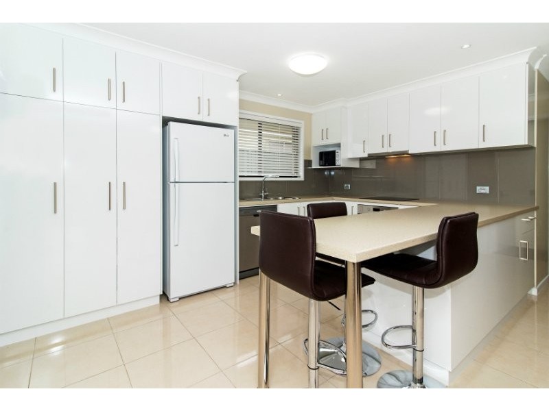 9 Jennifer Crescent, Darling Heights QLD 4350