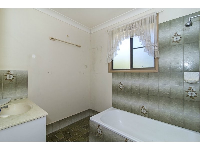 59 Wine Drive, Wilsonton Heights QLD 4350
