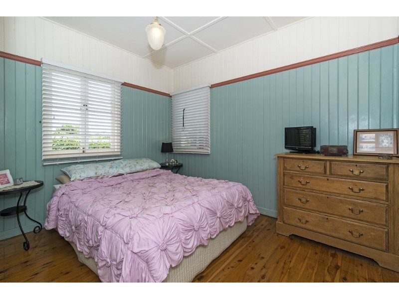 53a Mary Street, Mount Lofty QLD 4350