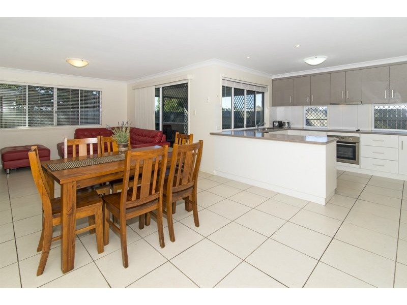 233 Nelson Street, Kearneys Spring QLD 4350