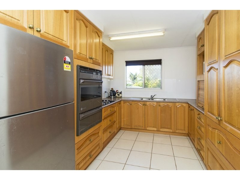 4 Hope Street, Newtown QLD 4350