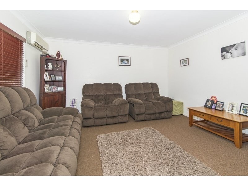 4 Hope Street, Newtown QLD 4350
