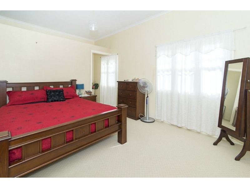 18 Rosewood Street, Toowoomba City QLD 4350