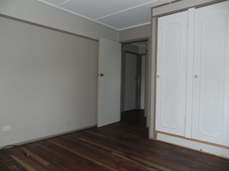 12 Sixth Avenue, Harristown QLD 4350