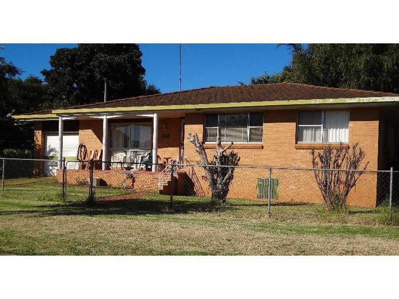 139 Jellicoe Street, North Toowoomba QLD 4350