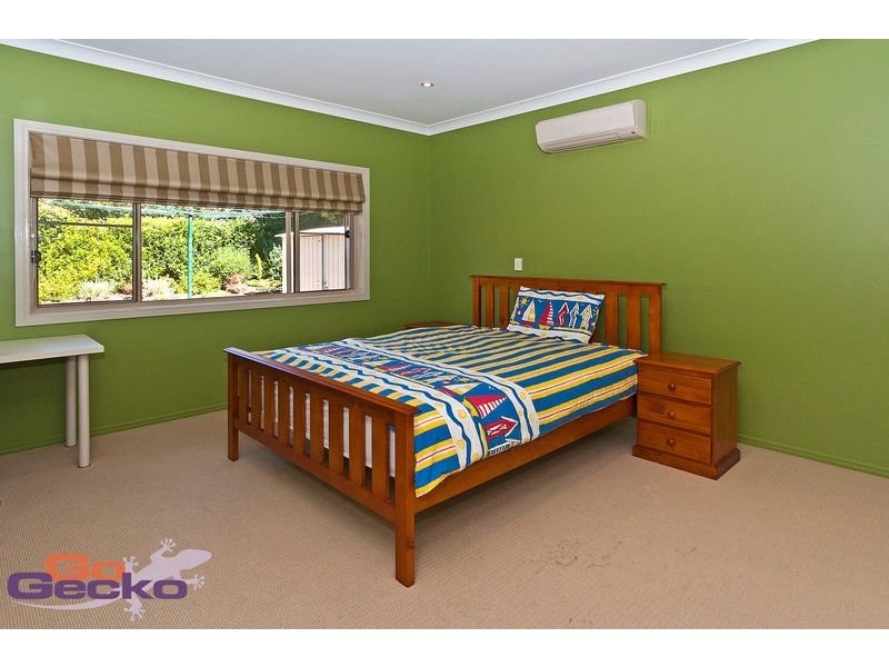 10 Purnawilla Court, Middle Ridge QLD 4350