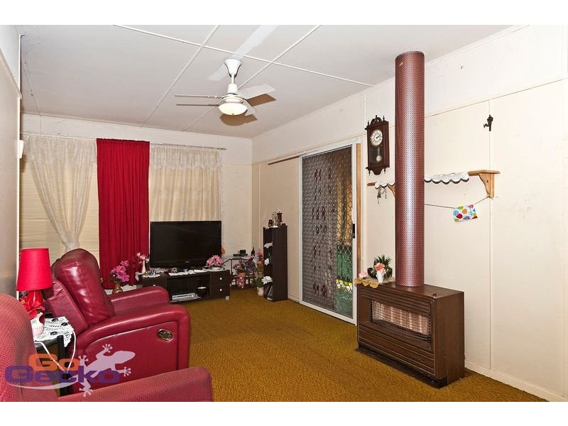 10 Hillview Avenue, Newtown QLD 4350