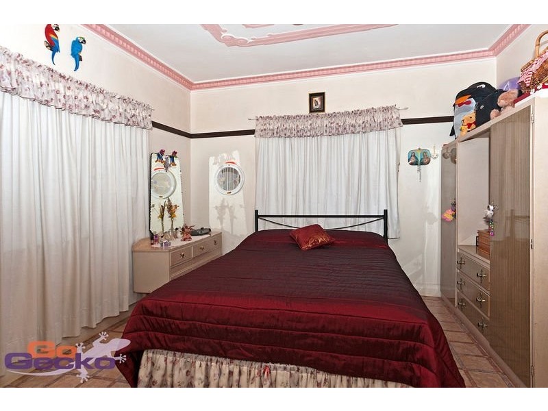 50 Holberton Street, Rockville QLD 4350