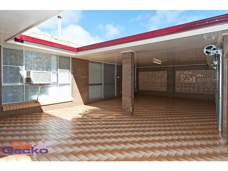 4 Orchid Street, Centenary Heights QLD 4350