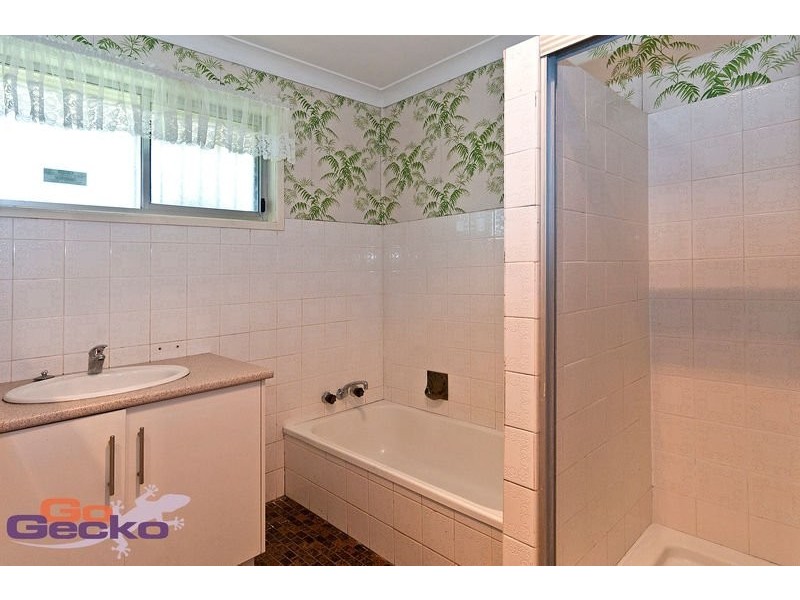 4 Orchid Street, Centenary Heights QLD 4350