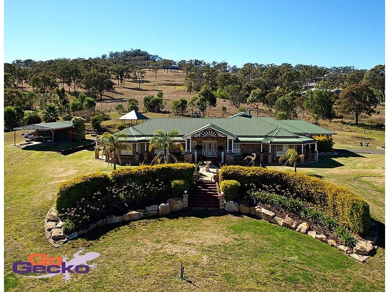 16 Stark Drive, Vale View QLD 4352