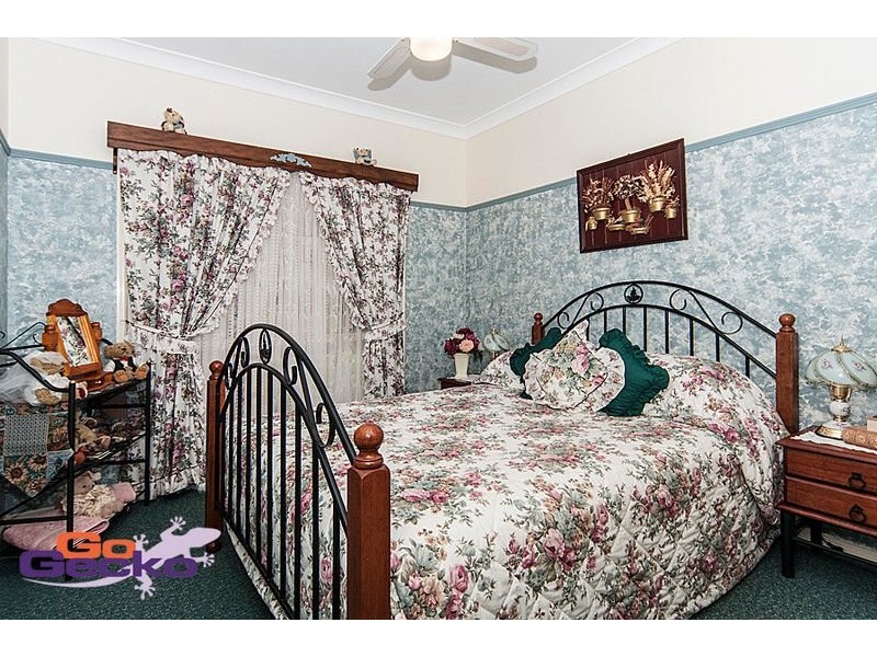 16 Stark Drive, Vale View QLD 4352