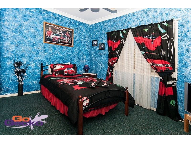 16 Stark Drive, Vale View QLD 4352