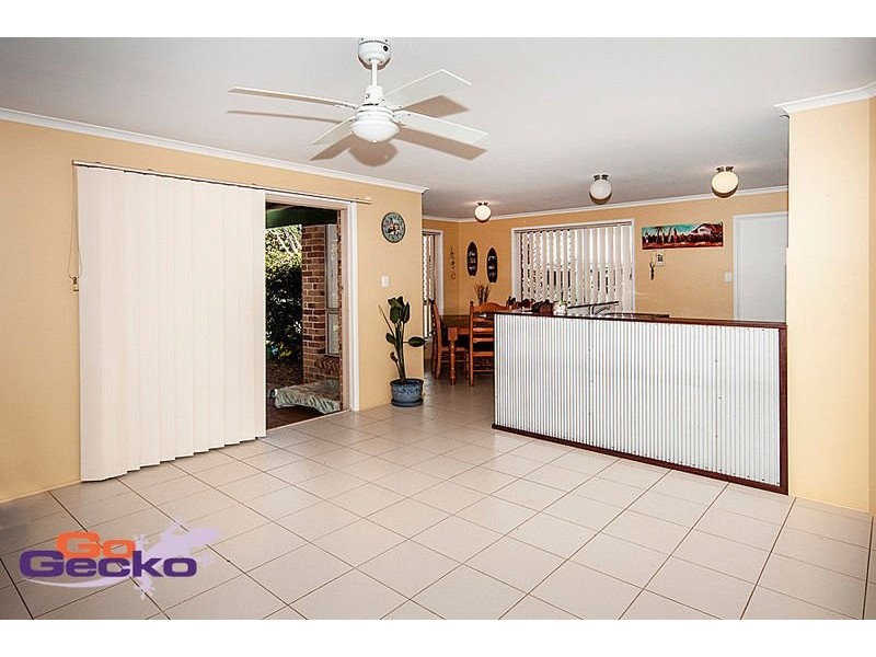 44 Lorraine Crescent, Centenary Heights QLD 4350