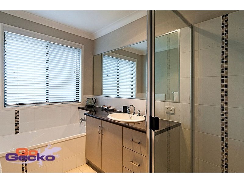 3 Gaudron Close, Wilsonton Heights QLD 4350