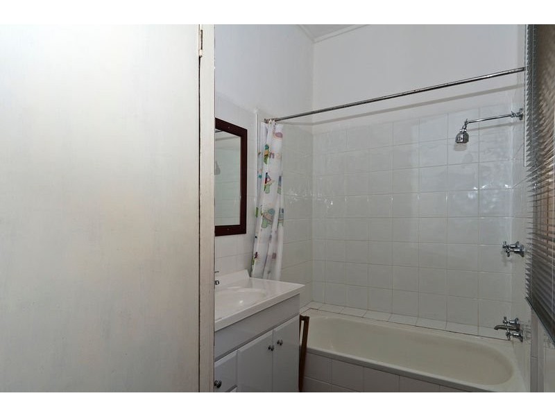 107 Ruthven Street, North Toowoomba QLD 4350