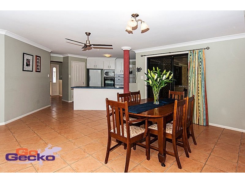 40 Willowburn Drive, Rockville QLD 4350