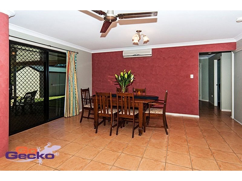 40 Willowburn Drive, Rockville QLD 4350