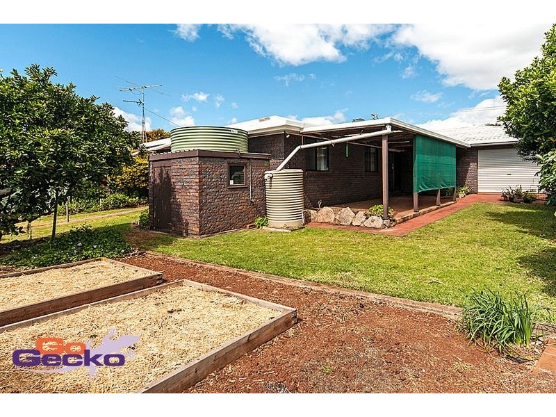 3 Illawarra Street, Harristown QLD 4350