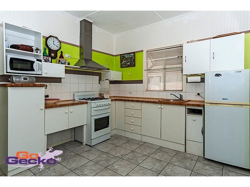 13 Blackdown Street, Harristown QLD 4350