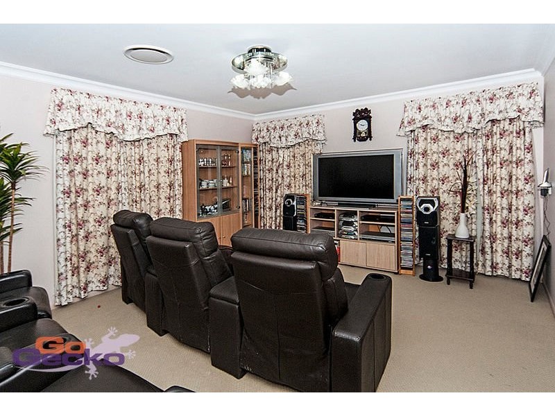 31 Tarlington Street, Middle Ridge QLD 4350