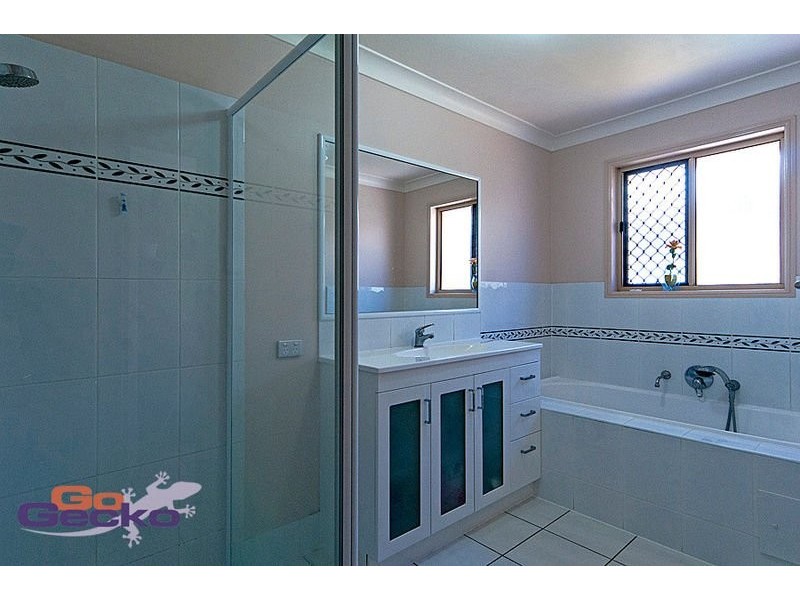 31 Tarlington Street, Middle Ridge QLD 4350