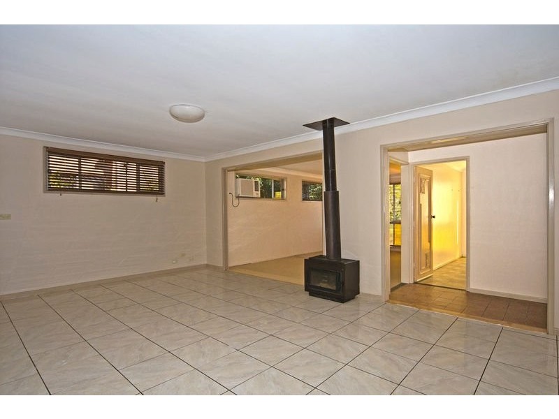 12 Knockator Crescent, Centenary Heights QLD 4350