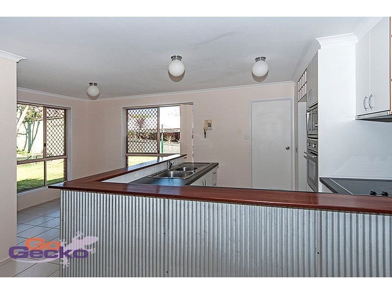 44 Lorraine Crescent, Centenary Heights QLD 4350