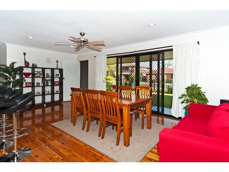 5 Cambridge Street, Harristown QLD 4350