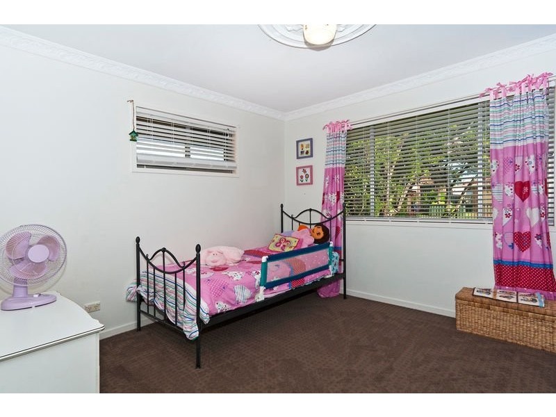 5 Cambridge Street, Harristown QLD 4350