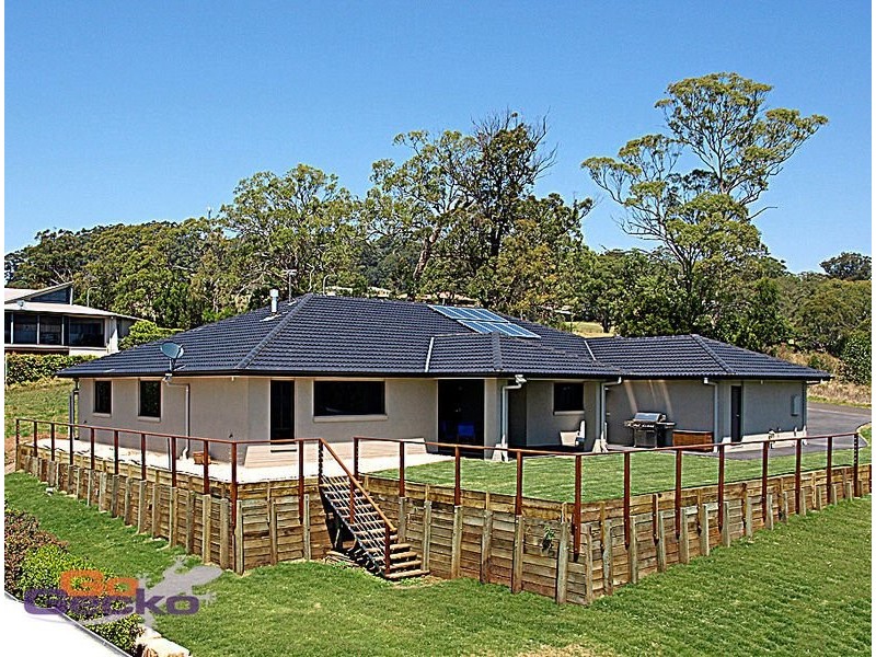 4a Mackenzie Street, Mount Lofty QLD 4350