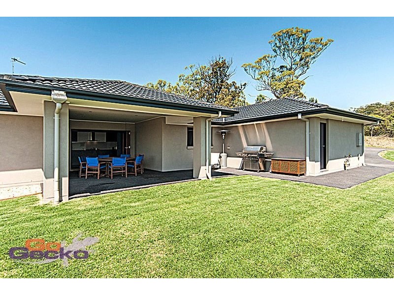 4a Mackenzie Street, Mount Lofty QLD 4350