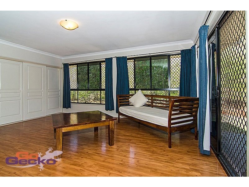 15 Clayton Court, Cotswold Hills QLD 4350