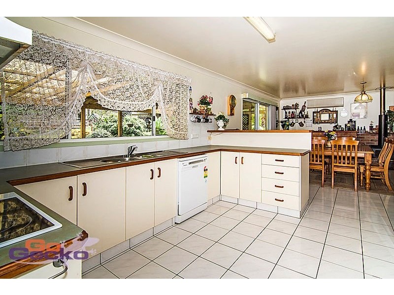 1 Blue Gum Drive, Highfields QLD 4352