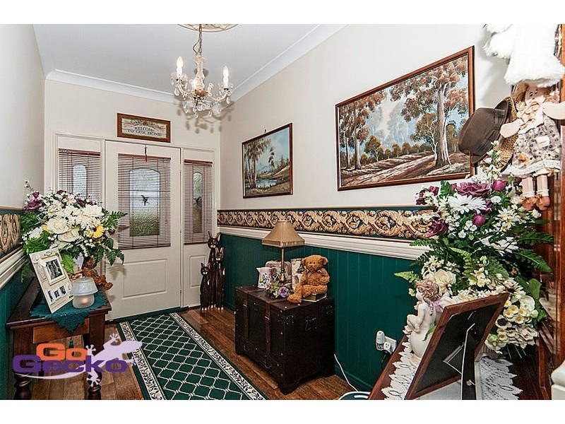 16 Stark Drive, Vale View QLD 4352