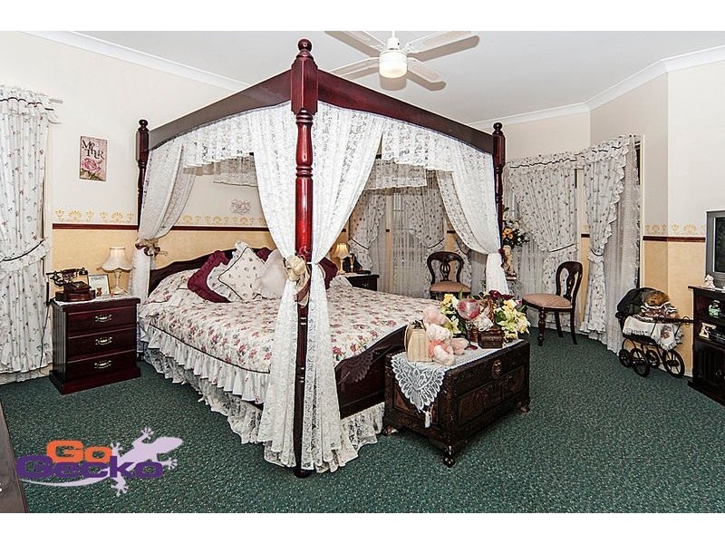 16 Stark Drive, Vale View QLD 4352