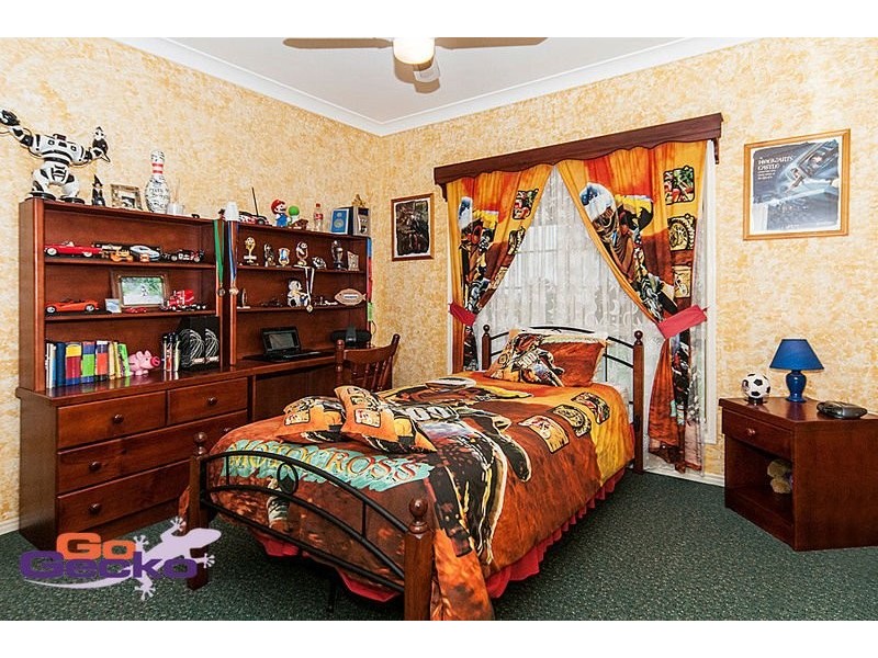 16 Stark Drive, Vale View QLD 4352