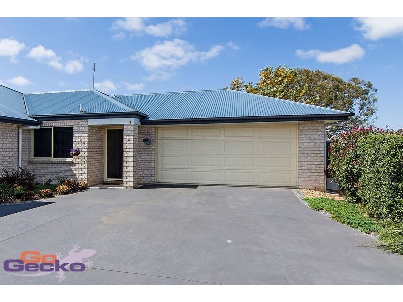 2, 8 Barambah Street, Glenvale QLD 4350