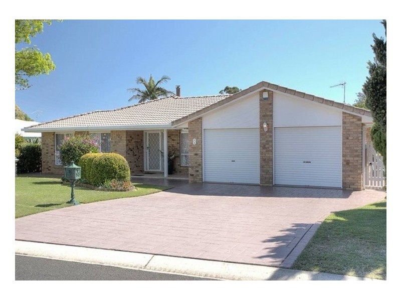 8 Emma Drive, Kearneys Spring QLD 4350