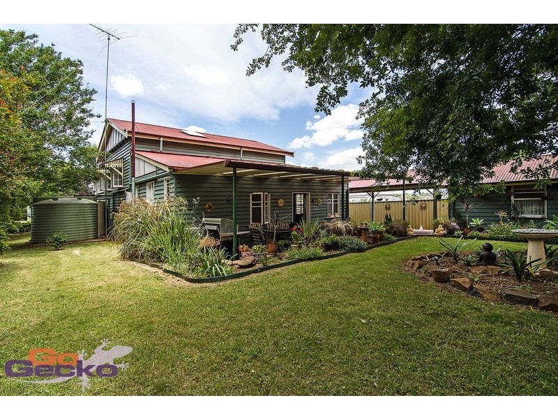 111 Jellicoe Street, North Toowoomba QLD 4350