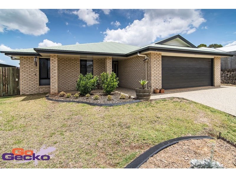 2 Latham Court, Wilsonton Heights QLD 4350
