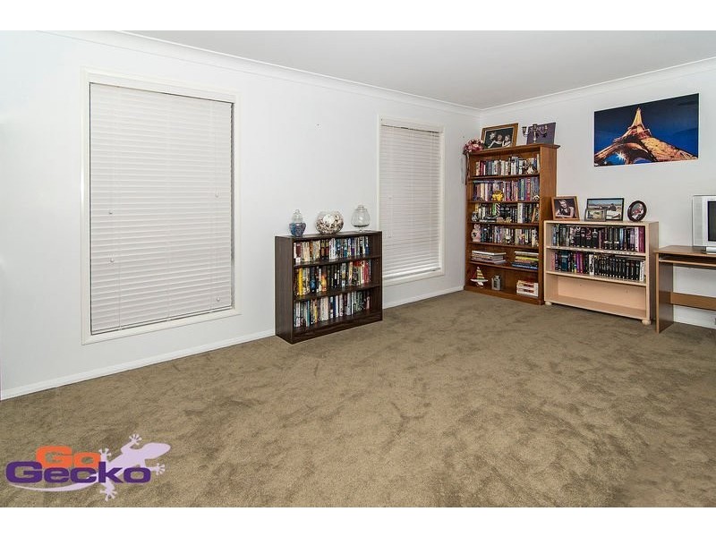 2 Latham Court, Wilsonton Heights QLD 4350