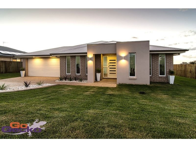15 Kleinton Road, Highfields QLD 4352
