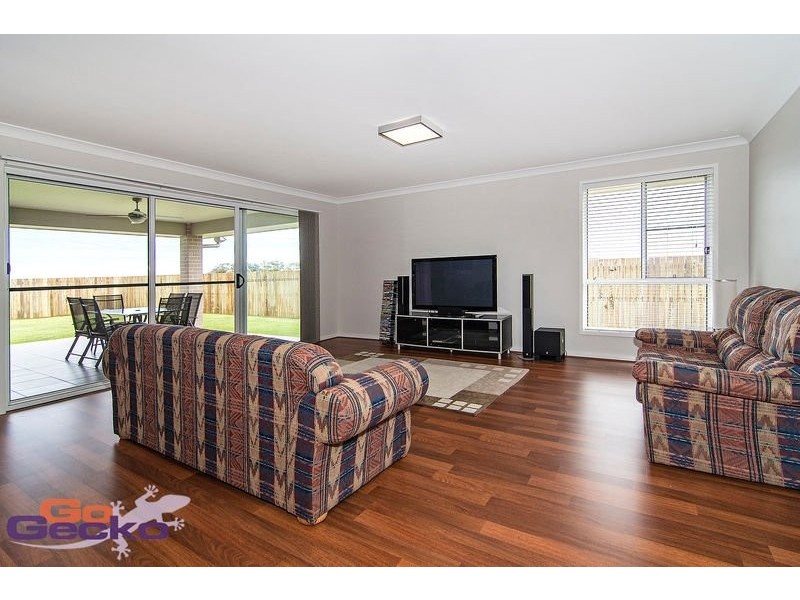 15 Kleinton Road, Highfields QLD 4352