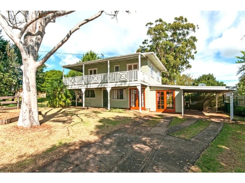 120 Spring Street, Middle Ridge QLD 4350