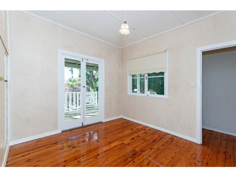 120 Spring Street, Middle Ridge QLD 4350