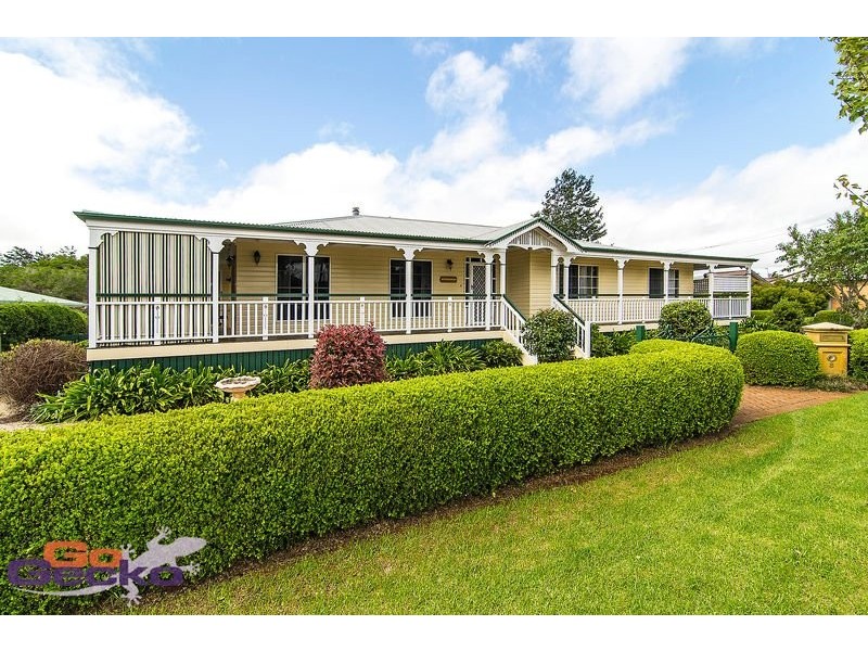 8 Cheviot Street, Harristown QLD 4350