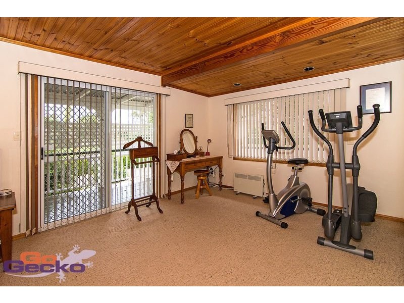8 Cheviot Street, Harristown QLD 4350